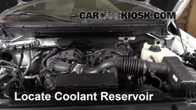 2013 Ford F-150 XLT 3.7L V6 FlexFuel Standard Cab Pickup Refrigerante (anticongelante) Agregar refrigerante